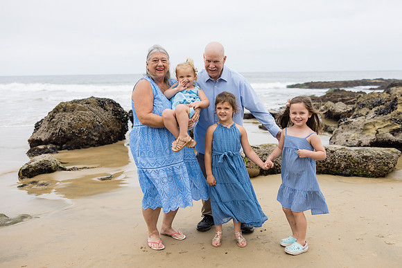 Family Photos Crystal Cove Newport Beach Ca-076