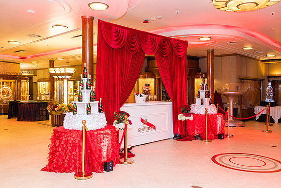 Queen Mary New Years Eve Photos -009