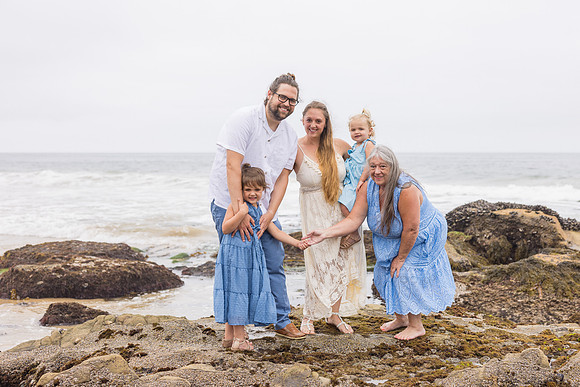 Family Photos Crystal Cove Newport Beach Ca-007