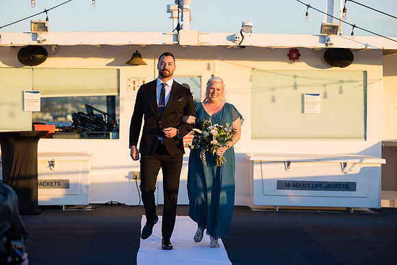 Wedding Photos Endless Dreams - City Experiences By Hornblower-357