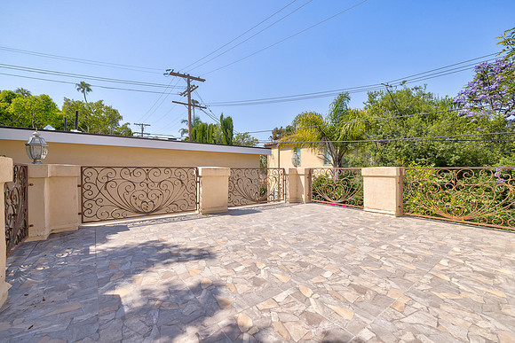 12219 Darlington Ave-Exterior-005