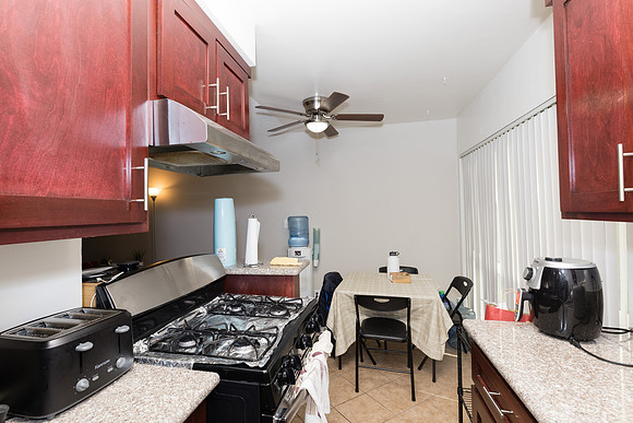 3520 Elm Ave-019