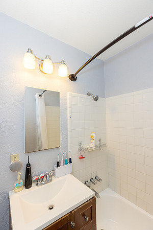 Real Estate Photographer Bellflower 10268 Muroc St-063