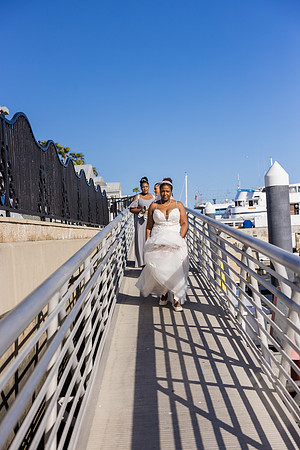 Sunset Wedding Icon Yacht - City Experiences By Hornblower-110