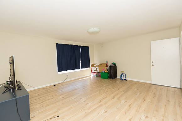 1626 w 104th st-32
