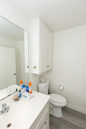 1626 w 104th st-57