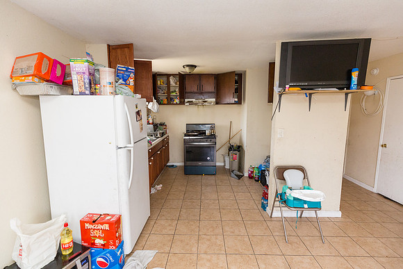 10413 S Main Street - Real Estate Photographer Los Angeles-59