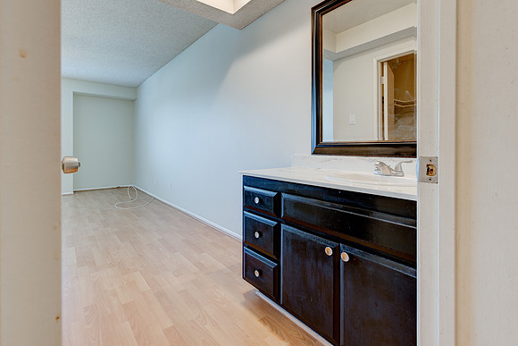 1790 Silver Maple Drive - Interior-045