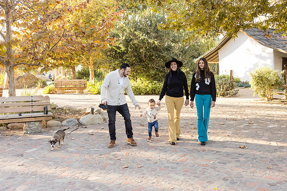 Family Photography San Juan Capistrano - AmTrak Family Photos San Juan Capistrano-003
