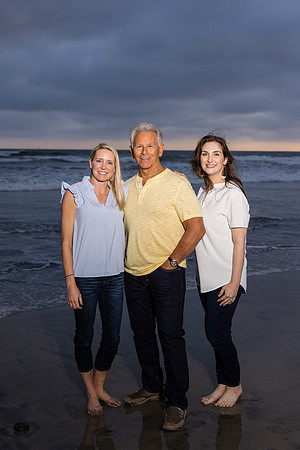 Family photos Oceanside Pier-163