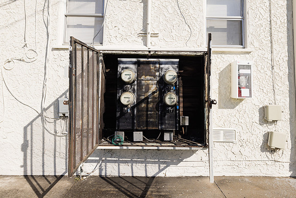 1144 W 57th St Los Angeles-006