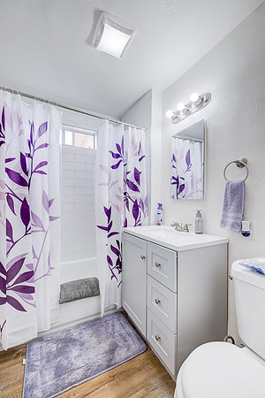 4316 W 163rd Lawndale Interior-032