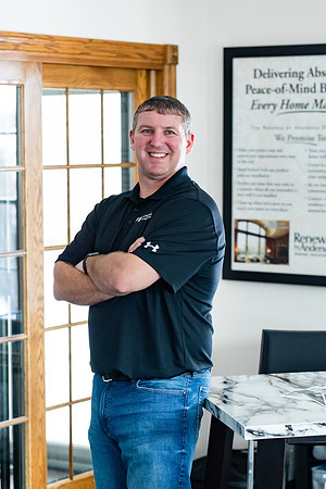 Des Moines Iowa-30-Robert Koster-Installation Manager