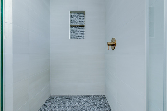 1503 3rd Ave-053