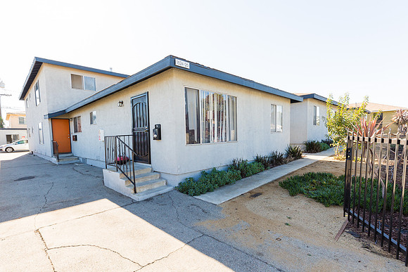 1626 w 104th st-1
