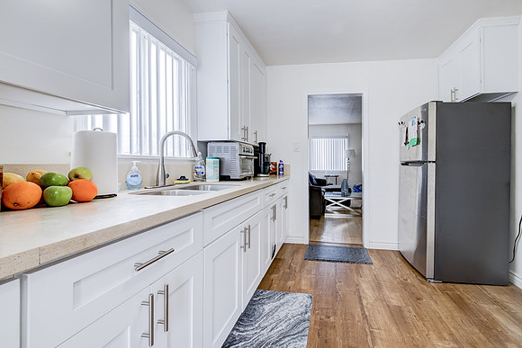 4316 W 163rd Lawndale Interior-051