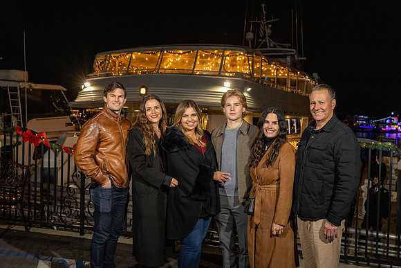 City Cruises Holiday Photos - Newport Beach-85
