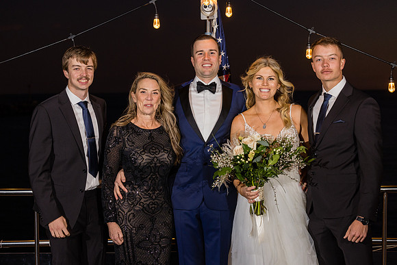 Wedding Photos Endless Dreams - City Experiences By Hornblower-624