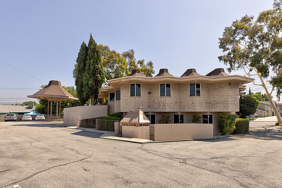 11311 La Mirada Exterior-23