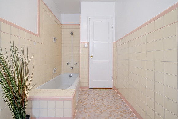 4245 E 14th St Interior-67