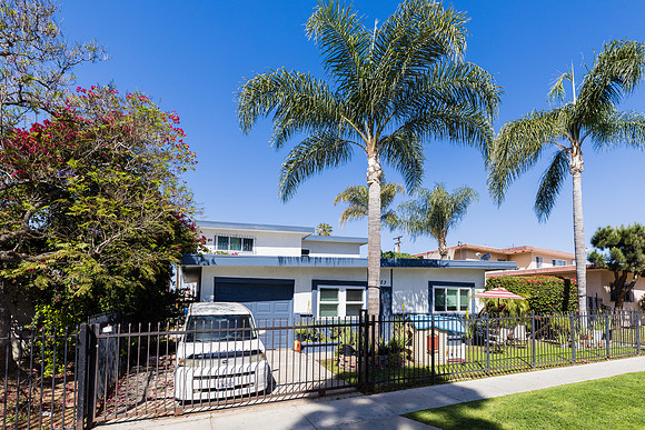 10223 Crenshaw Blvd Inglewood Exterior-004