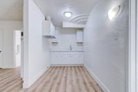 1144 W 57th St Los Angeles Interior-005