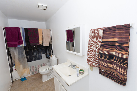 10413 S Main Street - Real Estate Photographer Los Angeles-27