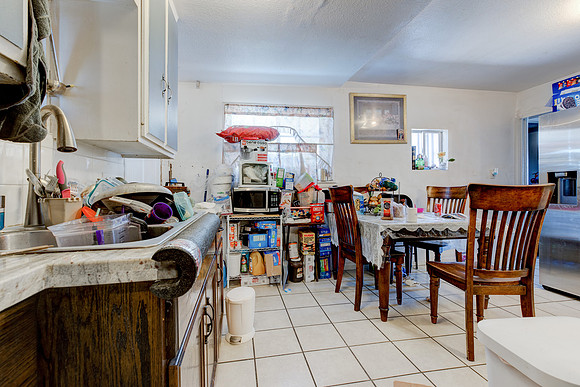 11323 S Firmona Ave Inglewood Interior-003