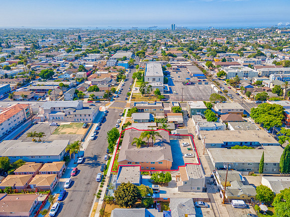 1133 Freeman Ave Drone-020
