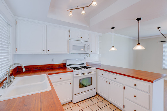 1790 Silver Maple Drive - Interior-011