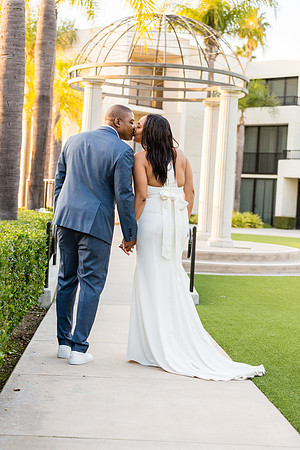 Hornblower Icon Yacht Wedding Photos-120