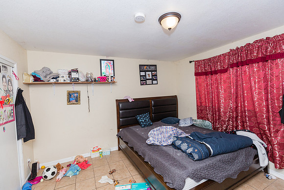 10413 S Main Street - Real Estate Photographer Los Angeles-51