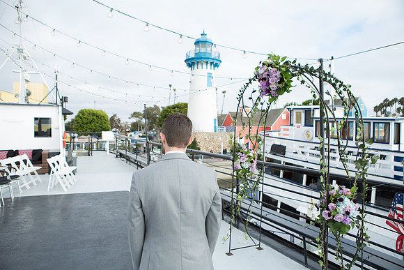 Hornblower Entertainer-127
