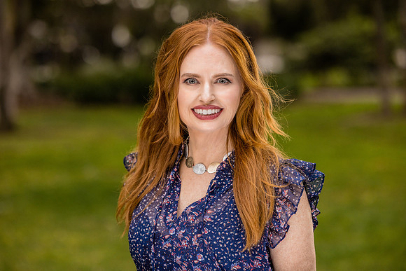 Portrait Photographers Huntington Beach - Outdoor Headshots-001