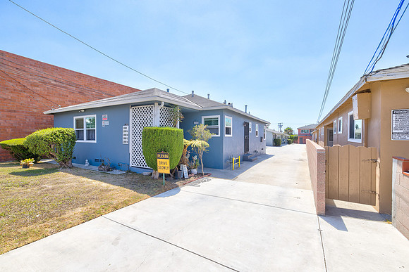 1300 W 134th St-Gardena Exterior-6