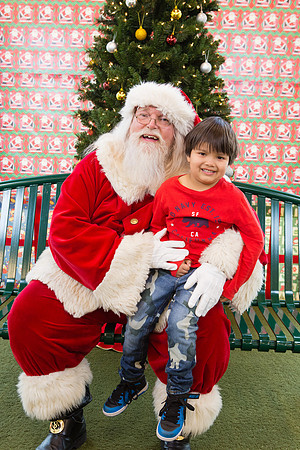 Pizza with Santa-151