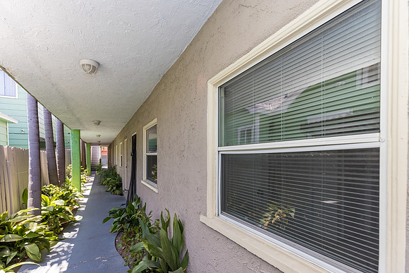1101 Cherry Ave Long Beach-022