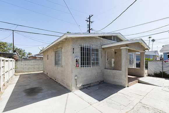 815 W 62nd Place Los Angeles-007