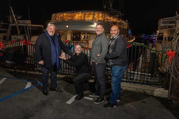 City Cruises Holiday Photos - Newport Beach-53
