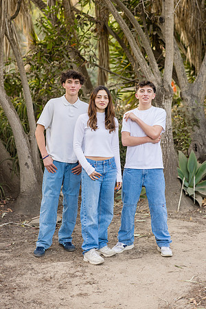 Family Photos Crystal Cove Newport Beach Ca-020