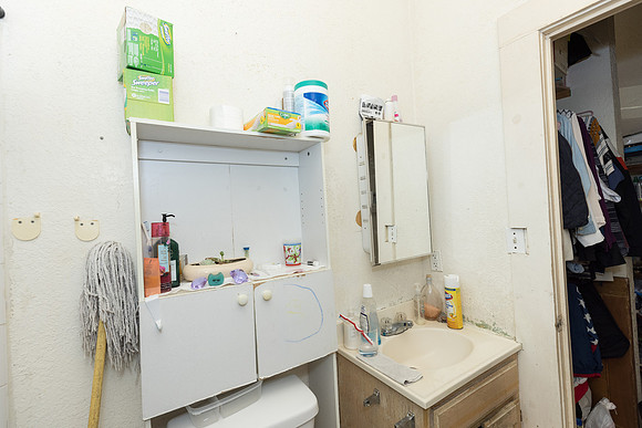 1016 W 22nd St Los Angeles-12