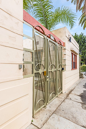 733 Daisy Ave-010