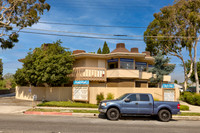 11311 La Mirada Exterior-2