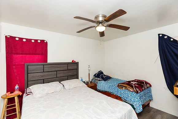 Real Estate Photographer Lbc - 1094 Cherry Ave-52