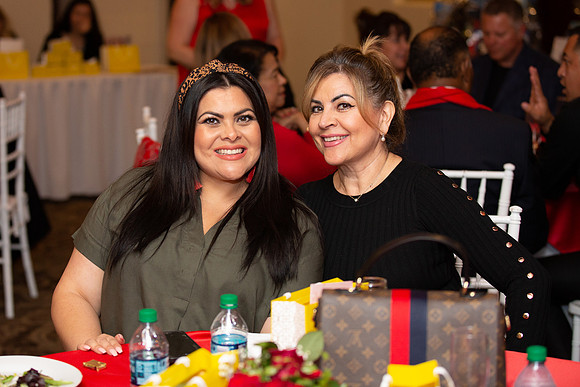Love is in the air - The Grand Long Beach - David England Photography-124