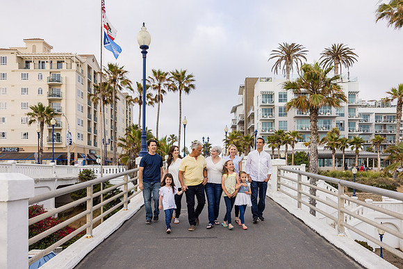 Family photos Oceanside Pier-007