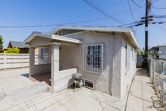815 W 62nd Place Los Angeles-006