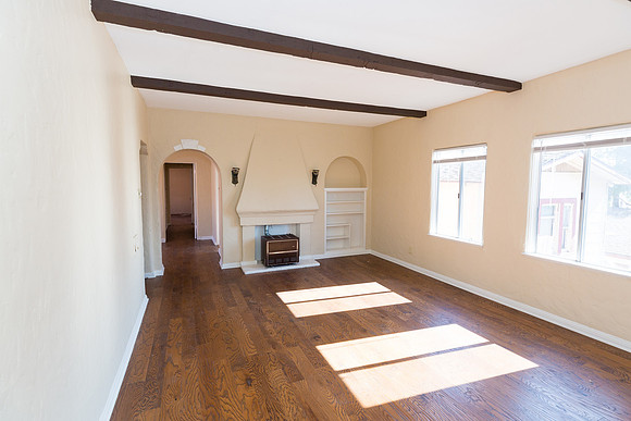 1535 E 3rd St Long Beach - Long Beach real Estate Photographer-4