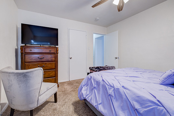 4316 W 163rd Lawndale Interior-041