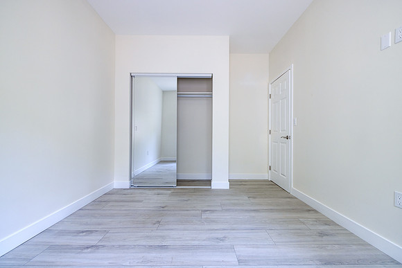 2945 West Blvd Interior-014